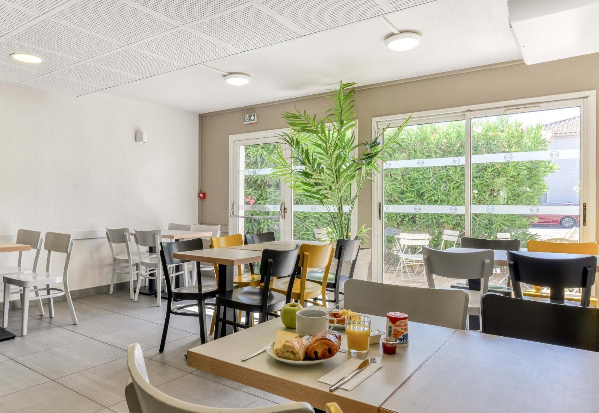 B&B HOTEL Narbonne 2 Eksteriør billede
