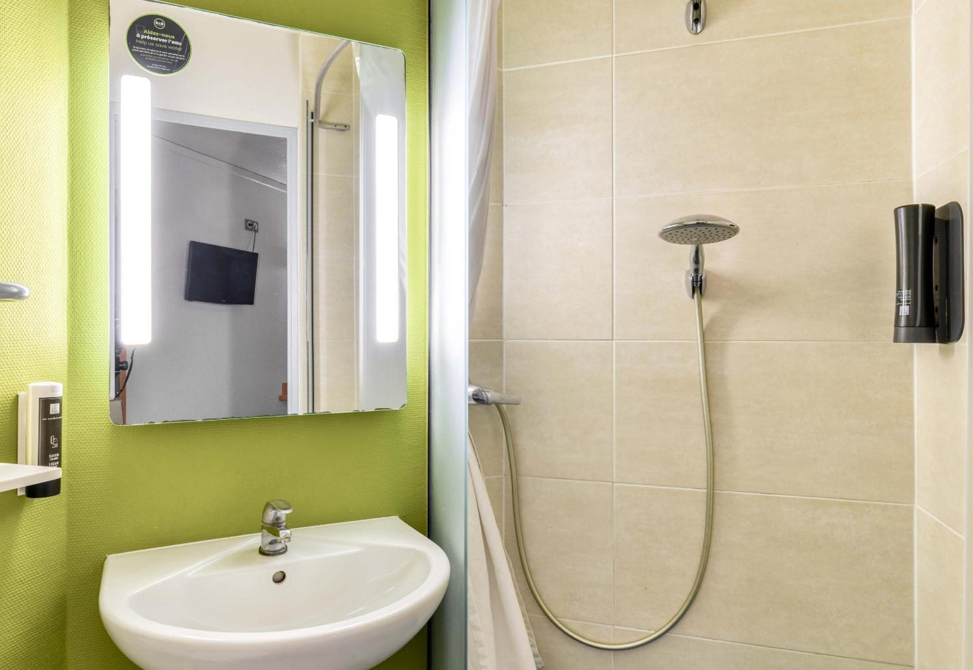 B&B HOTEL Narbonne 2 Eksteriør billede